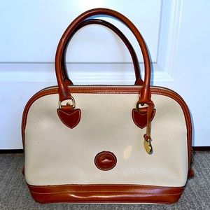 Dooney & Bourke Handbag